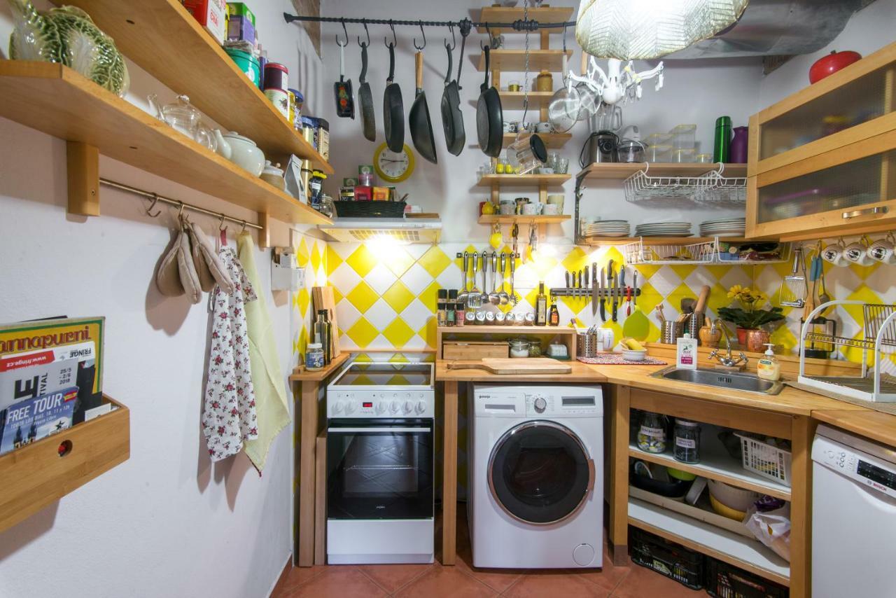 Victoria Design Stays - Apartment Rehorova Prága Kültér fotó