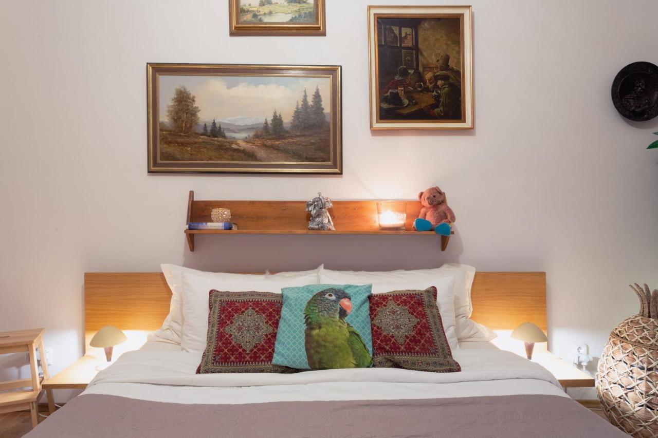 Victoria Design Stays - Apartment Rehorova Prága Kültér fotó